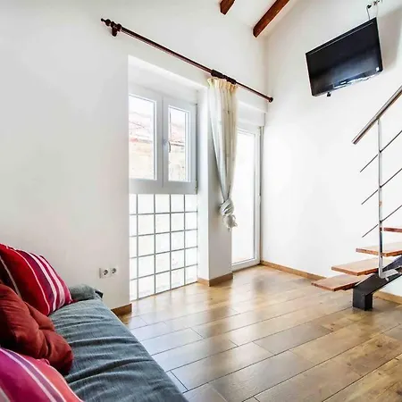 Acogedor Duplex Con Terraza Interior En La Playa Valensiya
