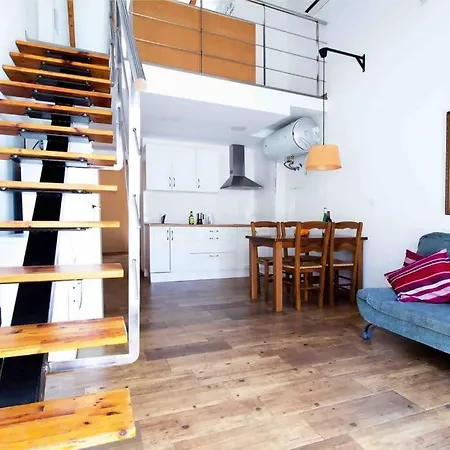 Acogedor Duplex Con Terraza Interior En La Playa